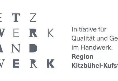 Ein modernes Logo für eine Initiative im Handwerk. Es fördert Qualität und Gestaltung in der Region Kitzbühel-Kufstein.