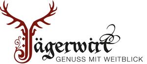 Das Bild zeigt das Logo von „Jägerwirt“. Es beinhaltet stilisierte Geweihhörner und den Slogan „Genuss mit Weitblick“.