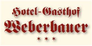 Ein Logo des Hotel-Gasthof Weberbauer mit stilisierten Buchstaben. Es zeigt den Namen des Etablissements in rot auf hellbeigem Hintergrund.