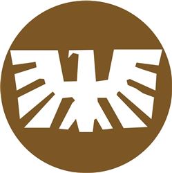 Ein stilisiertes Wappen eines Adlers in Weiß auf braunem Hintergrund. Das Design vermittelt Stärke und Autorität.