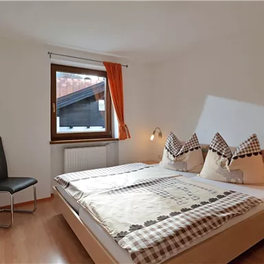 Sport-Mayr-Appartements-Dorf-31-Schlafzimmer2 web