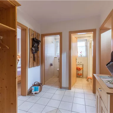 Entrance area bright and friendly