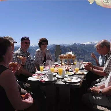 Breakfast on the High Salve