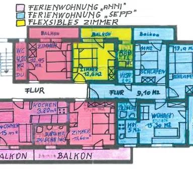 Eine farbige Grundrissskizze einer Ferienwohnung mit verschiedenen Räumen und Balkonen. Die Bereiche sind in rosa, blau und gelb markiert und zeigen die Aufteilung der Zimmer.