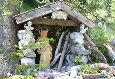 Ellmau_Anna-Grotte_Wilder Kaiser