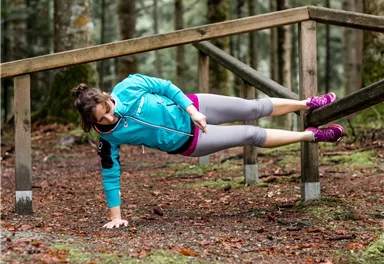 Ellmau_Forstmeile_Fitness_neu_2021_ModelSusiFeyersinger_FotoMarieSombeek (53).jpg