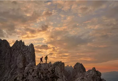 Ellmau_Klettern_Kopftoerlgrat_Sportler_2021_ClimbersParadise_MichaelMeisl (3)_1920px.jpg