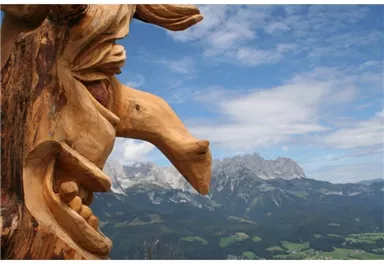 Ellmau_Rübezahl Schnitzfigurenweg_Wilder Kaiser