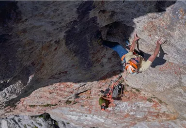 Going_Klettern_Maukspitze-Suedpfeiler_Sportler_2021_ClimbersParadise_MichaelMeisl (4)_1920px.jpg
