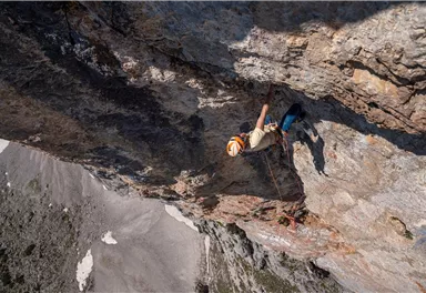 Going_Klettern_Maukspitze-Suedpfeiler_Sportler_2021_ClimbersParadise_MichaelMeisl (5)_1920px.jpg