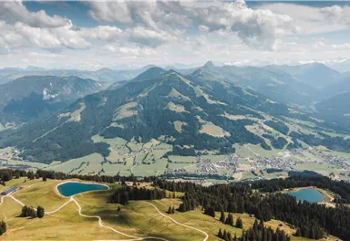 Paragleiten Juni @Region Hohe Salve - Mark Fitz Simons .jpg