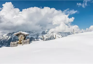 Scheffau_Brandstadl Gipfelkreuz Winterrunde_Wilder Kaiser