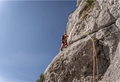 Wilder_Kaiser_Sportler_Klettern_OpaHighway_Kopfkraxn_Sommer2021_Fabio_Keck (12)_1920px.jpg