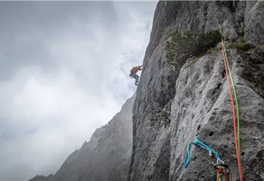 Scheffau_Sonneck_Sonnenpfeiler_Wilder Kaiser