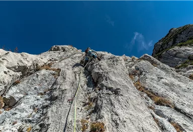 Wilder_Kaiser_Sportler_Klettern_RWI_Herbst2021_Manuel_Bialucha (29)_1920px.jpg