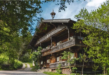 Wandern_Sunnseitweg Söll_Frühling_April24_Foto_Mathäus Gartner (4).jpg