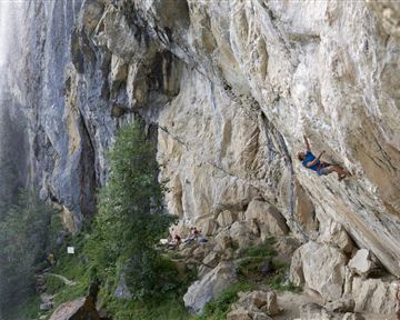 Schleierwasserfall Klettern_Wilder Kaiser_Foto Michael Meisl (16)_70dpi.jpg