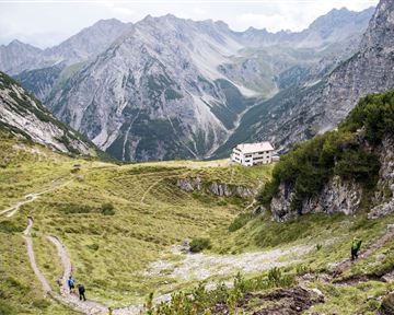 Lechtaler Alpen-Zams, Steinseehütte, von Hanauerhütte bis Württemberger Haus, Adlerweg, Etappe 20_Tirol Werbung_Gigler Dominik_Zams (1).jpg