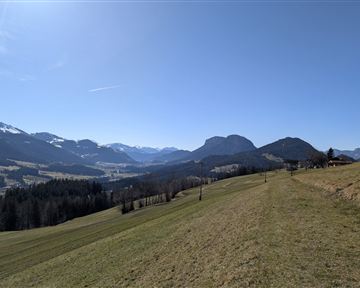 Scheffau_Feldweg_Ausblick_Schiessling_Winter_Frühling